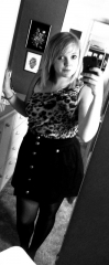 Chloee_w in Horsham